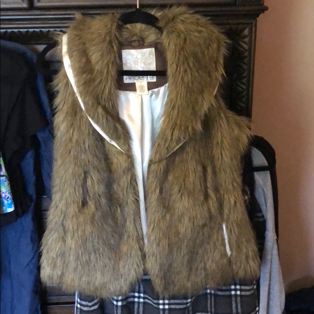 Arden B faux fur vest